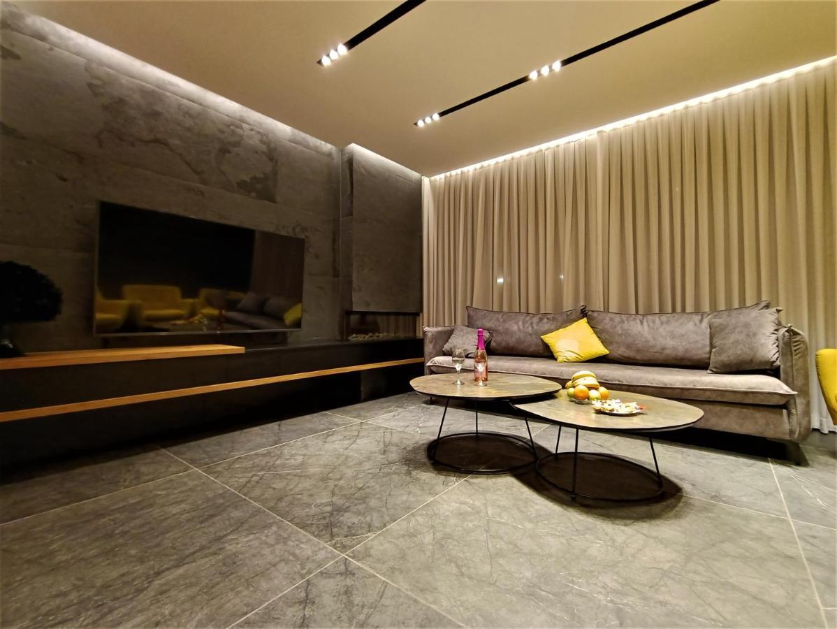 Luxury Aparment 5 Room 2 Minutes From The Beach 巴特亚姆 外观 照片