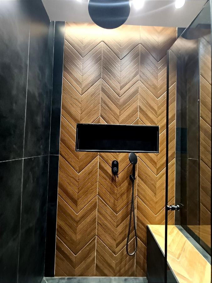 Luxury Aparment 5 Room 2 Minutes From The Beach 巴特亚姆 外观 照片